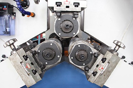 Precision Roller Holder