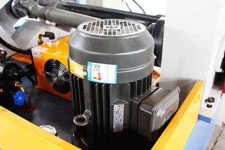  Machine Details